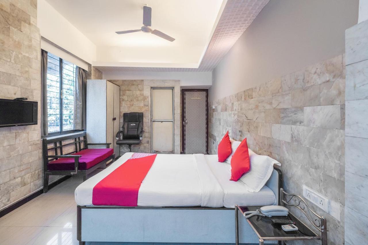 Oyo 71397 Hotel Guru Mumbai Eksteriør bilde